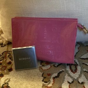 BCBGIRLS cosmetic bag with brand new mirror set